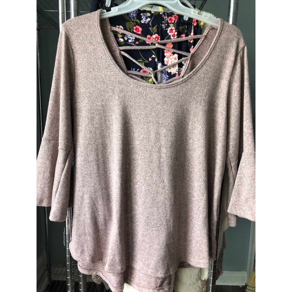 +PLUS SIZE SHIRT